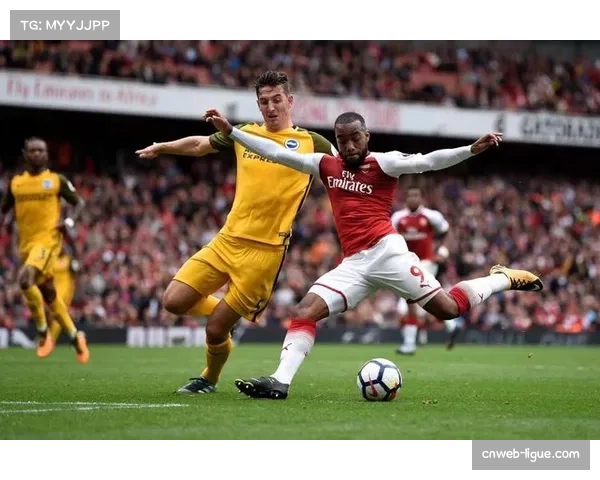 里昂4-2战胜特鲁瓦，前锋拉卡泽特完成帽子戏法